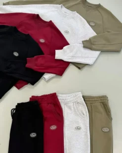 Pantalón Jogger Essentials Gris